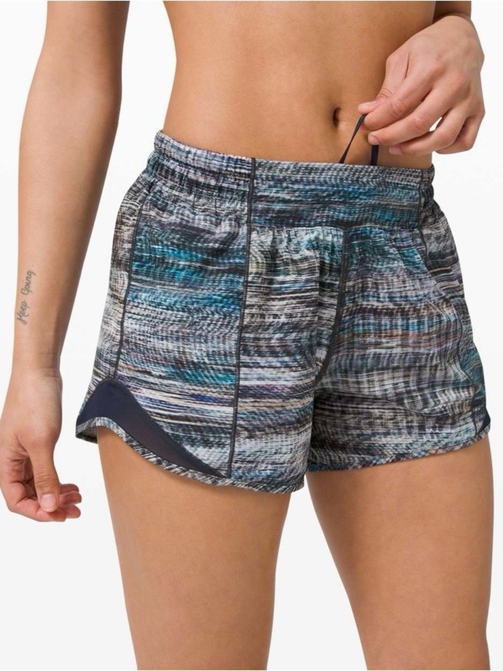 Lululemon Hotty Hot Short *Long 4"